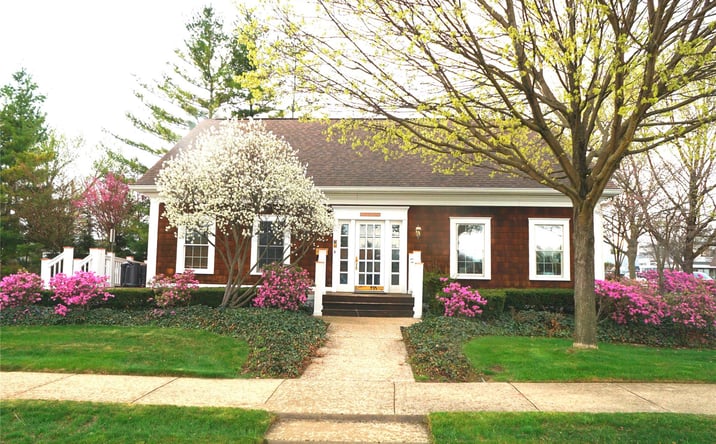 Pictures of Office, Retail property located at 907 W 14 Mile Road, Clawson, MI 48017 for sales - image #1