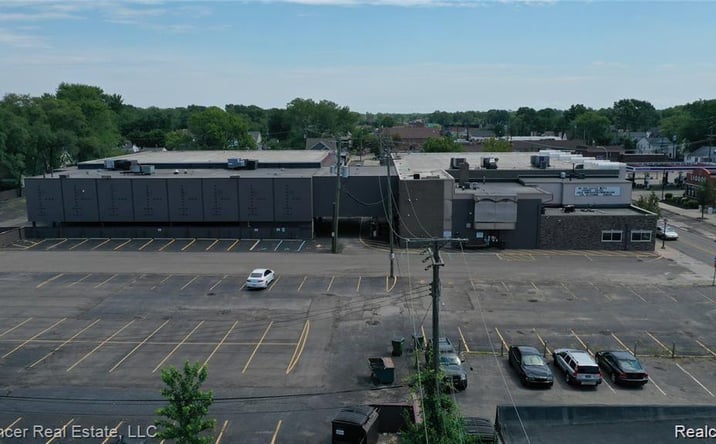 Pictures of Land property located at 3490 12 MILE Road, Berkley, MI 48072 for sales - image #1