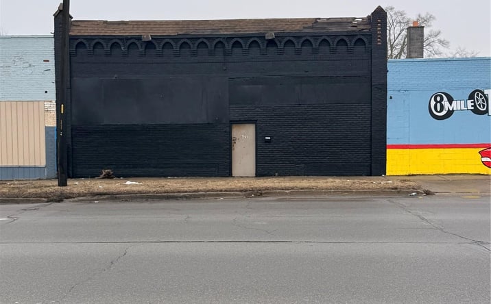 Pictures of Industrial property located at 8621 W 8 Mile Road, Detroit, MI 48221 for sales - image #1