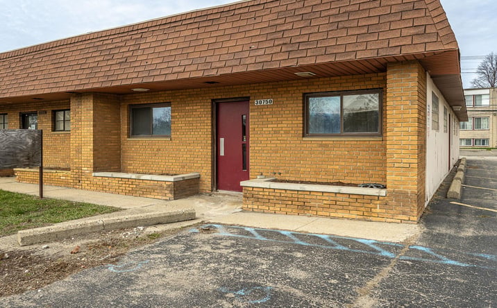 Pictures of Land property located at 30750 Ford Road, Garden City, MI 48135 for sales - image #1