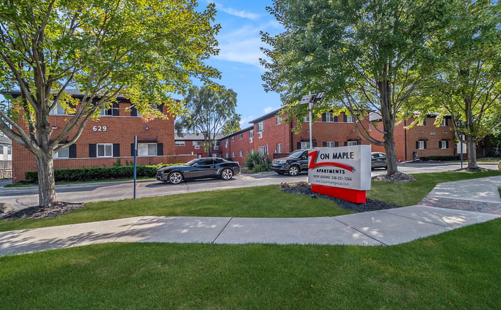 Pictures of Multifamily property located at 629 W Maple Road, Commerce Twp, MI 48017 for sales - image #1