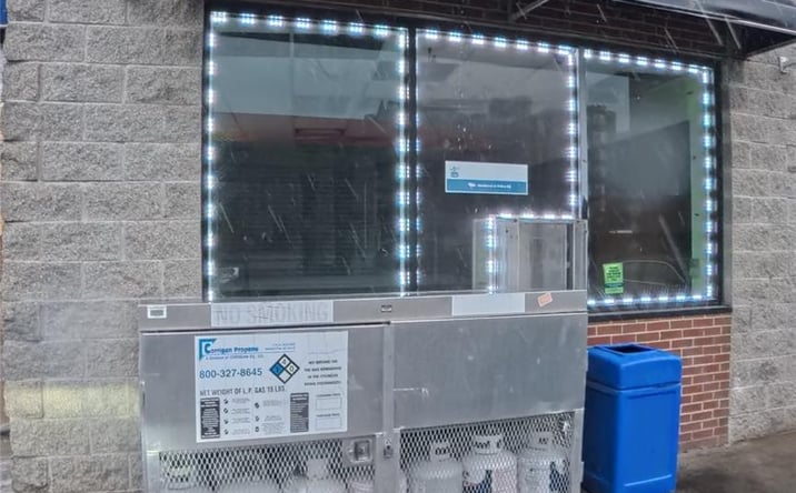 Pictures of Business for Sale, Retail property located at 8009 E Jefferson Avenue, Detroit, MI 48214 for sales - image #1