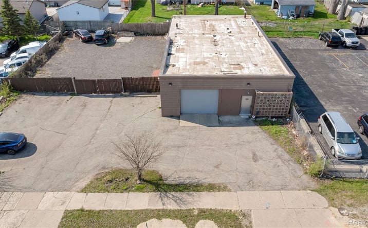 Pictures of Industrial property located at 238 W Montcalm Street, Pontiac, MI 48342 for sales - image #1