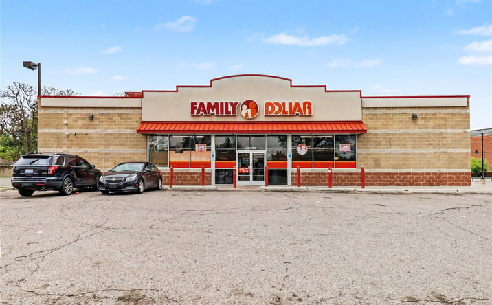 Pictures of Retail property located at 22200 Grand River Avenue, Detroit, MI 48219 for sales - image #1