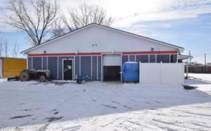 Pictures of Retail, Industrial property located at 6105 King Road, Marine City, MI 48039 for sales - image #1