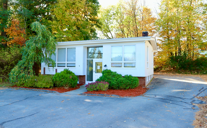 Pictures of Retail, Office property located at 41 Highland Avenue, Newport, VT 05855 for sales - image #1