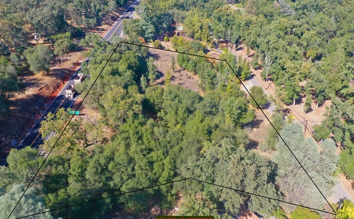 Pictures of Land property located at 20556 Columbia Way, Sonora, CA 95370 for sales - image #1
