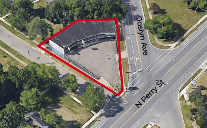 Pictures of Retail property located at 731 Perry Street, Pontiac, MI 48342 for sales - image #1