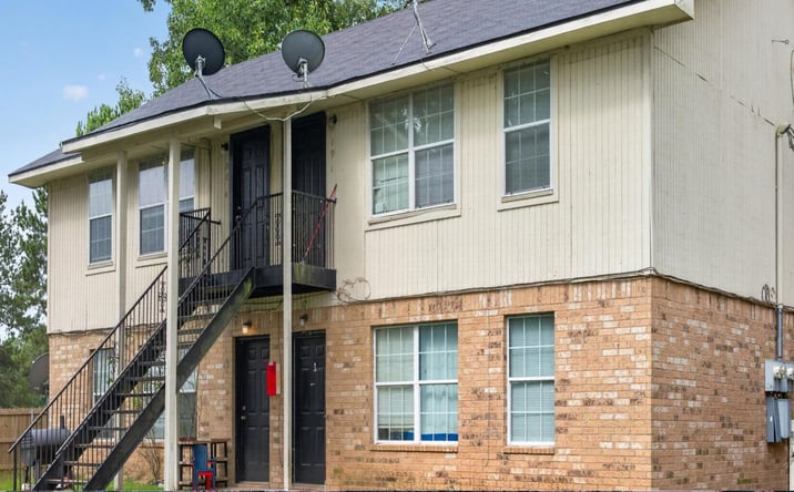 Pictures of Multifamily property located at 1804 Baseball Loop, Diana, TX 75640 for sales - image #1