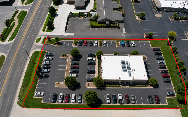 Pictures of Retail, Hospitality property located at 9718 East Harry Street, Wichita, KS 67207 for sales - image #1