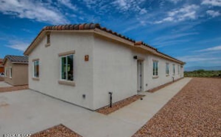 Pictures of Multifamily property located at 2320 W Diamond Street, Tucson, AZ 85705 for sales - image #1