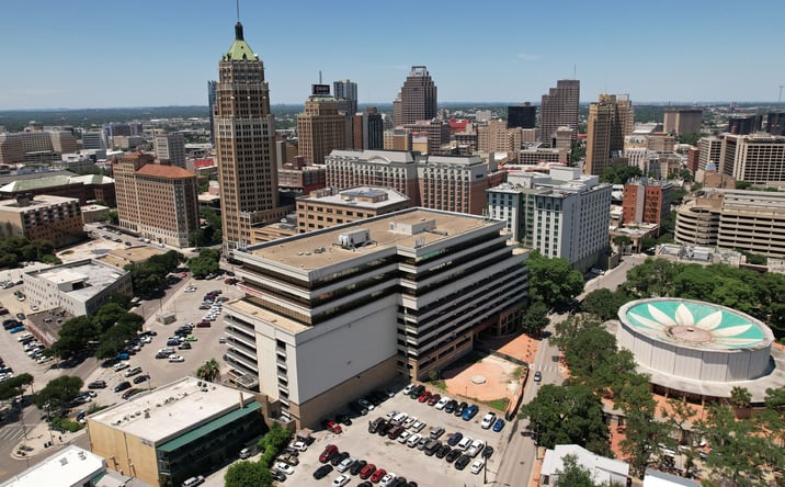 Pictures of Mixed Use property located at 146 Navarro Street, San Antonio, TX 78205 for sales - image #1