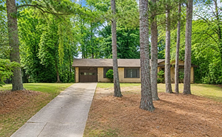 Pictures of Retail, Senior Living, Special Purpose property located at 1035 WORLEY DR, MARIETTA, GA 30066-3959 for sales - image #1