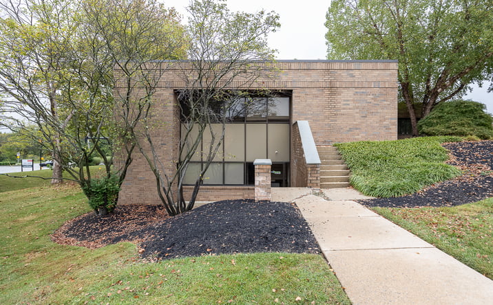 Pictures of Office property located at 728 SPRINGDALE DR, EXTON, PA 19341 for sales - image #1