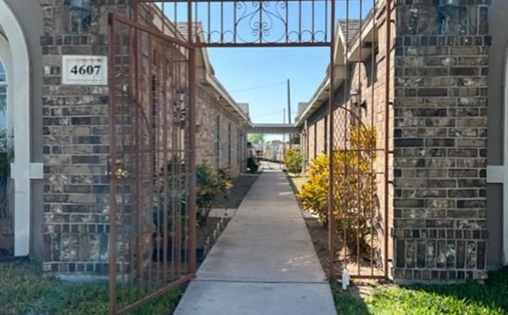 Pictures of Multifamily property located at 4607 N CYPRESS ST, PHARR, TX 78577 for sales - image #1