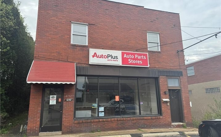 Pictures of Retail property located at 6150 Saltsburg Road, Verona, PA 15147 for sales - image #1