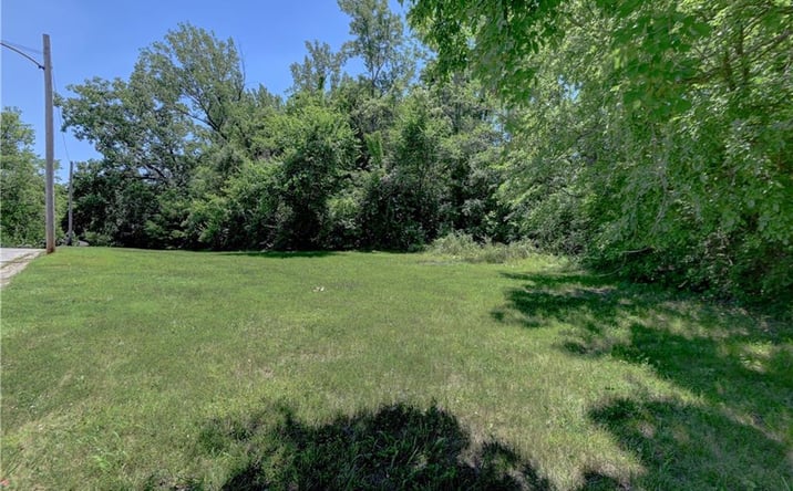 Pictures of Land, Multifamily property located at 11511 Ridge Drive, Independence, MO 64054 for sales - image #1