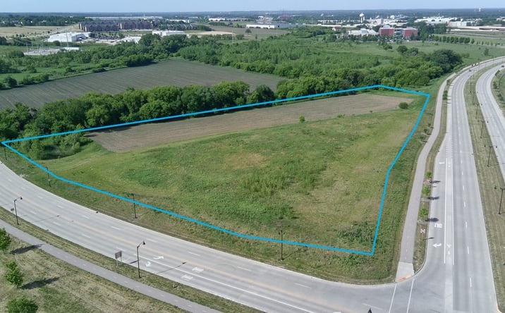 Pictures of Land property located at 2000 Gateway Blvd, Beloit, WI 53511 for sales - image #1