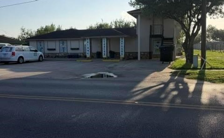 Pictures of Special Purpose property located at 411 N Glasscock Boulevard, Alton, TX 78573 for sales - image #1