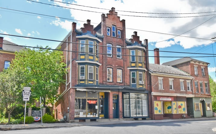 Pictures of Multifamily, Mixed Use property located at 28 South Main Street, Bangor, PA 18013 for sales - image #1