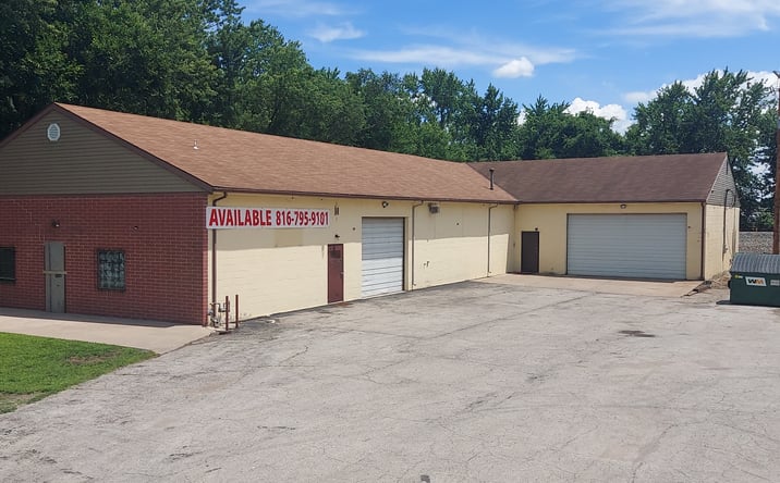 Pictures of Industrial property located at 203 E WALNUT ST, GRAIN VALLEY, MO 64029-7245 for sales - image #1