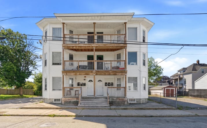 Pictures of Multifamily property located at 271 COE ST, WOONSOCKET, RI 02895 for sales - image #1