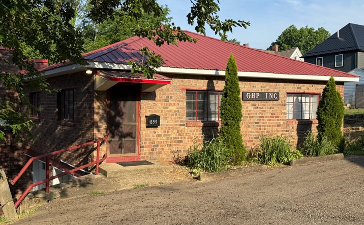 Pictures of Industrial property located at 859 WELLMAN AVE SE, MASSILLON, OH 44646-6854 for sales - image #1