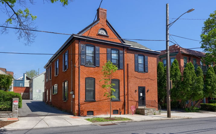 Pictures of Multifamily, Office, Mixed Use property located at 15 N Lime St, Lancaster, PA 17602 for sales - image #1