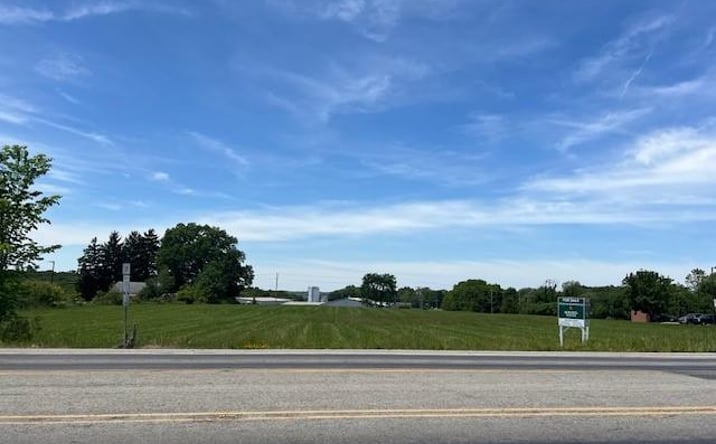 Pictures of Retail, Land property located at 3525 Wilmington Rd, New Castle, PA 16105 for sales - image #1