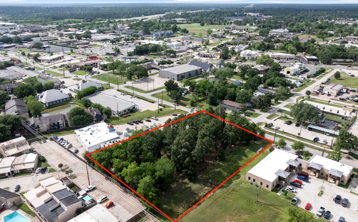 Pictures of Land property located at 1017 Alma Street, Tomball, TX 77375 for sales - image #1