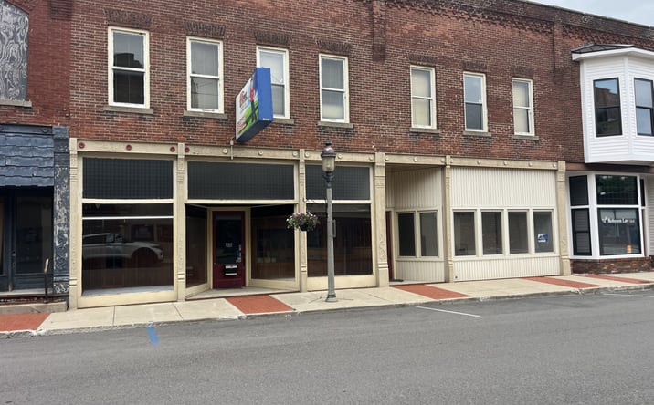 Pictures of Mixed Use property located at 32 South Center Street, Flora, IN 46929 for sales - image #1