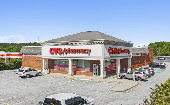 Pictures of Retail property located at 105 Foothills Center Dr, West Union, SC 29696 for sales - image #1