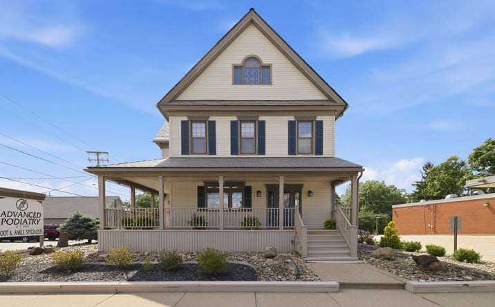 Pictures of Office, Mixed Use property located at 23 North Main Street, Columbiana, OH 44408 for sales - image #1