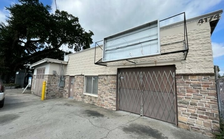 Pictures of Retail property located at 4172-4174 East Hillsborough Avenue, Tampa, FL 33610 for sales - image #1