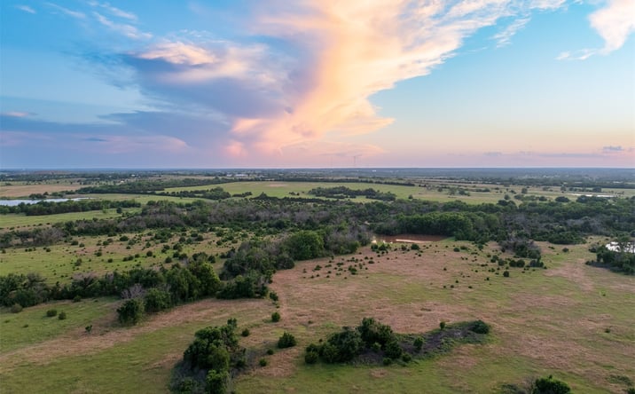 Pictures of Land property located at 4 E Lone Chimney Road, Glencoe, OK 74032 for sales - image #1