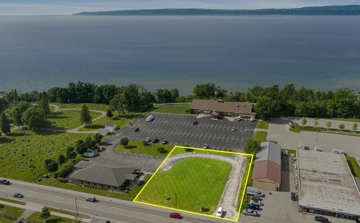 Pictures of Land property located at 1110 Charlevoix Avenue, Petoskey, MI 49770 for sales - image #1