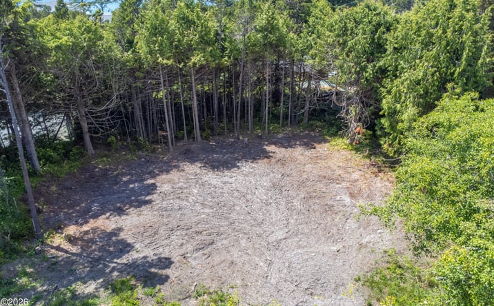 Pictures of Land, Multifamily property located at T/L 1400 & T/L 800 Rhododendron Avenue, Gleneden Beach, OR 97388 for sales - image #1
