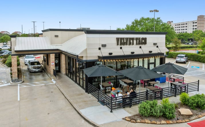Pictures of Retail property located at 2330 Highway 6, Sugar Land, TX 77478 for sales - image #1