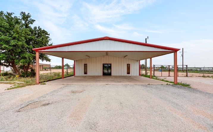 Pictures of Industrial property located at 9400 South Service Road I-20, Big Spring, TX 79720 for sales - image #1