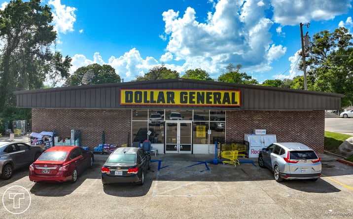 Pictures of Retail property located at 135 U.S. 61, Woodville, MS 39669 for sales - image #1