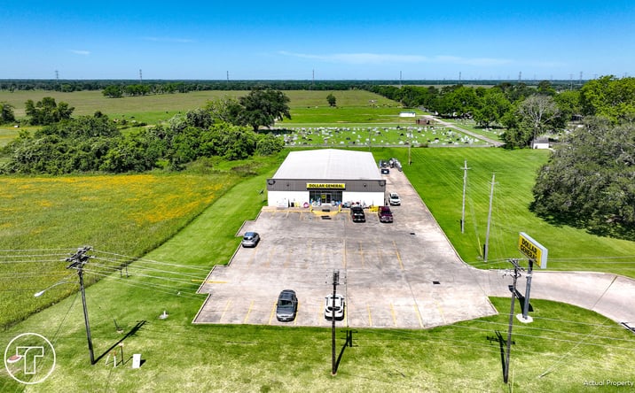 Pictures of Retail property located at 1008 South Brooks Street, Brazoria, TX 77422 for sales - image #1