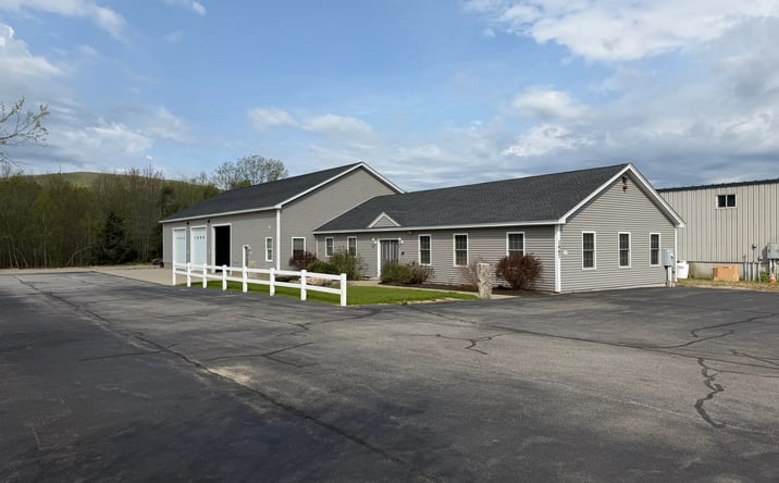 Pictures of Industrial property located at 1667 White Mountain Highway, Sanbornville, NH 03872 for sales - image #1