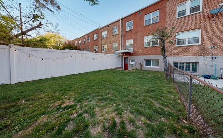 Pictures of Mixed Use property located at 69-12 31st Ave, Woodside, NY 11377 for sales - image #1