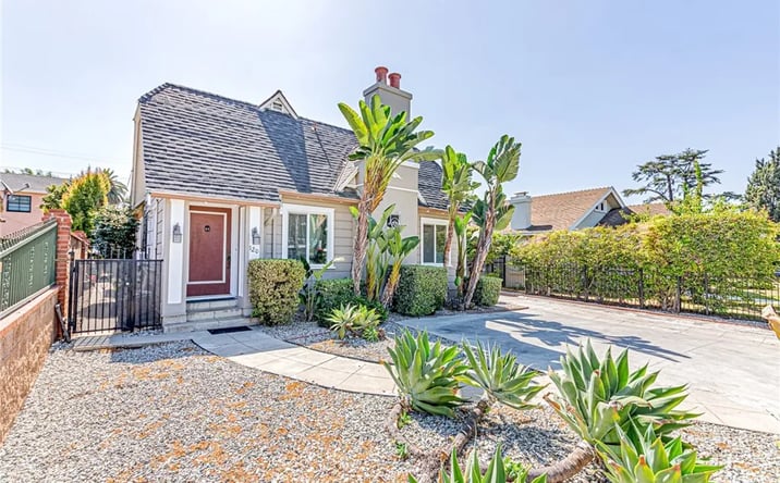 Pictures of Multifamily property located at 120 N Hobart Boulevard, Los Angeles, CA 90004 for sales - image #1