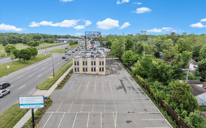Pictures of Office property located at 17421-17321 Telegraph, Detroit, MI 48219 for sales - image #1