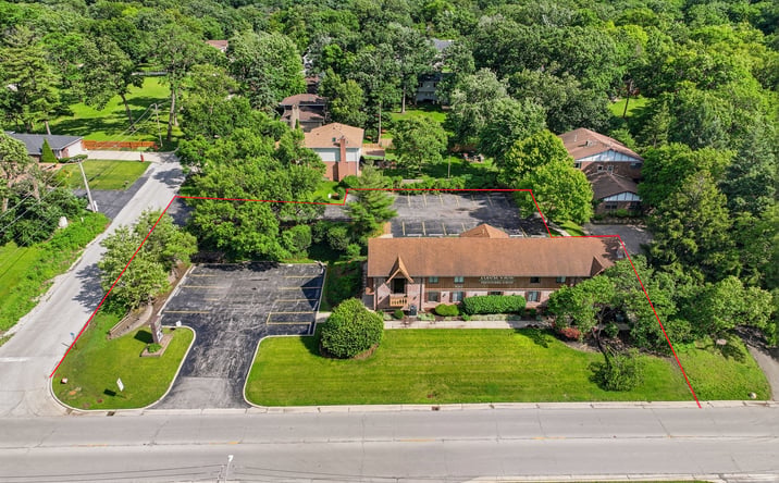 Pictures of Office property located at 8265 Archer Avenue, Willow Springs, IL 60480 for sales - image #1