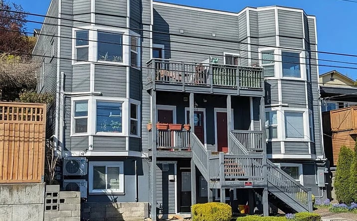 Pictures of Multifamily property located at 310 Aloha St, Seattle, WA 98109 for sales - image #1