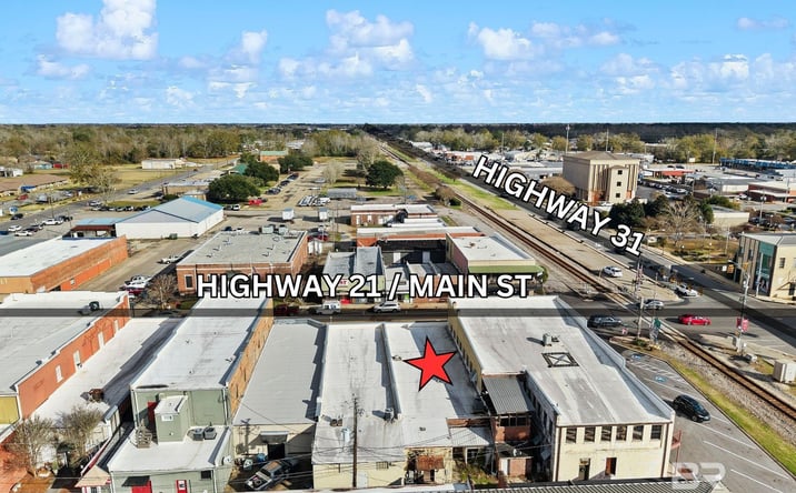 Pictures of Retail property located at 105 N Main St, Atmore, AL 36502 for sales - image #1