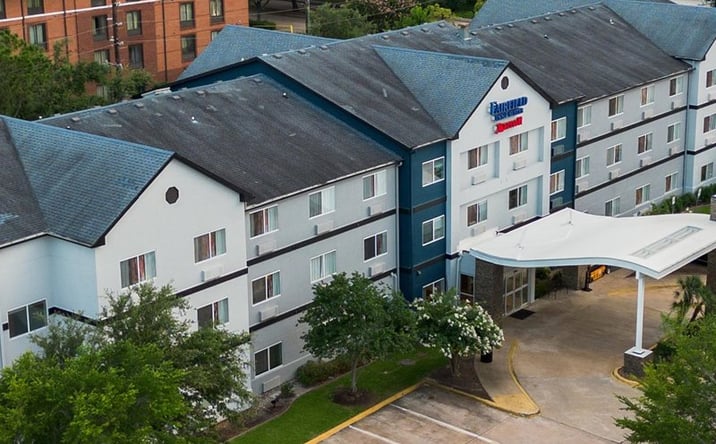 Pictures of Hospitality property located at 2400 W Sam Houston Pkwy S, Houston, TX 77042 for sales - image #1