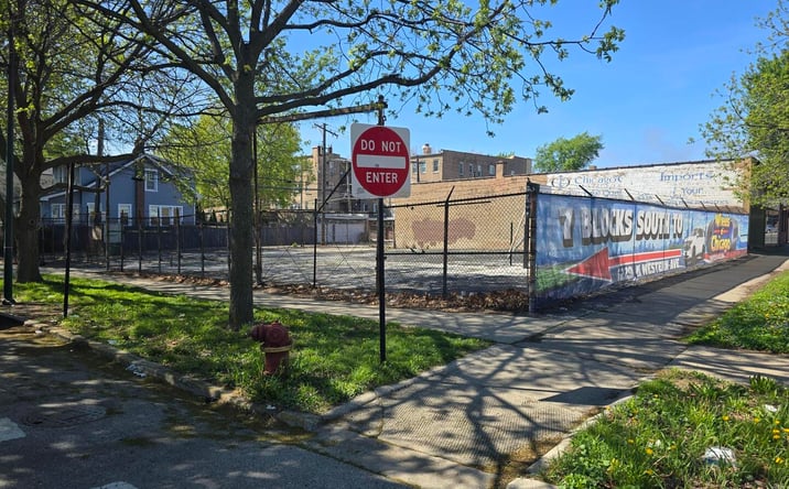 Pictures of Land, Multifamily, Retail property located at 6936 N Western Avenue, Chicago, IL 60645 for sales - image #1